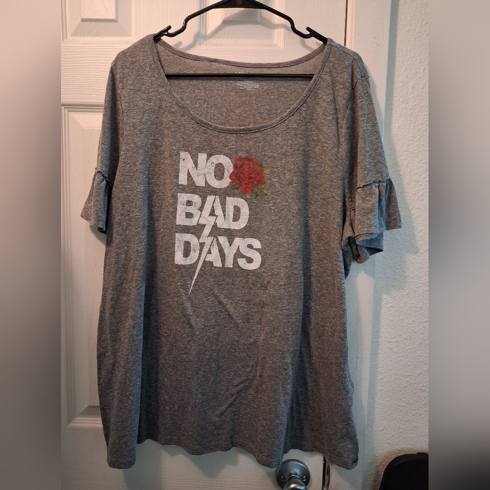 Lane Bryant Gray Scoop Neck Tee with Red Rose Graphic